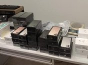 В "Борисполе" обнаружили багаж с 113 телефонами Apple iPhone (Фото)