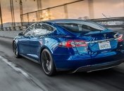 Tesla улучшит программное обеспечение для автопилотов