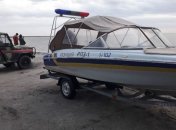 В Кирилловке сломался прогулочный катер, отдыхающих с детьми чуть не унесло в открытое море