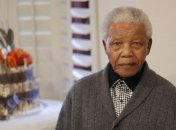 Мандела находится в "очень серьезном состоянии" 