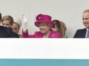 Старший внук Елизаветы II снялся в рекламе молока для китайского телевидения