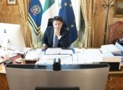 Италия возобновляет работу промышленности: Конте обозначил сроки