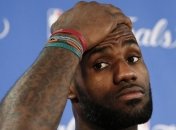 Легендарный ЛеБрон Джеймс не знает, нужно ли ему оставаться в "Кливленде"