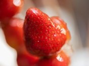 Полуниця в глазурі — це смачно та корисно