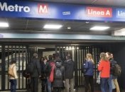 Увидели дым и искры: в Риме произошел "взрыв" в метро