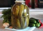 Для цього рецепту згодяться навіть великі огірки