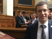 "Слуга народа" избил мужчину в развлекательном комплексе в Черкассах: первые детали инцидента