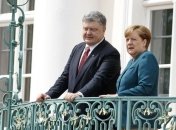 СМИ: Порошенко, Макрон и Меркель проведут встречу в Аахене 