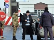 Выезд военнообязанных мужчин из Украины все еще строго регламентируется законодательством