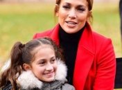 "Этому я должна научить ее": Дженнифер Лопес хочет, чтобы ее дочь брала пример со стриптизерши (Фото)