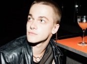 Мама избитого танцора Дорофеевой пожаловалась на травлю в сети из-за его поездок в Россию