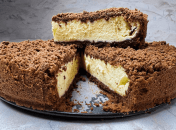 Насыщенный шоколадный пирог с нежной творожной начинкой