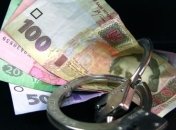 Задержан мужчина, который за взятку обещал судье продлить срок его полномочий