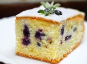 Тесто отлично сочетается с кислинкой от ягод