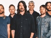 Фаната Foo Fighters позвали на сцену, он зажег публику лучше фронтмена (Видео) 