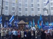 Активисты профсоюзов пикетируют Кабмин (Видео)