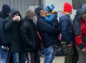 Греция ускорит строительство регистрационных центров для беженцев