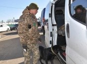 На двух крымских КПВВ возобновят пропуск