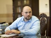 Боится ареста имущества? Стало известно о подозрительных действиях нардепа Столара