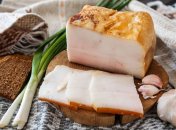 Сало из банки - отличная закуска