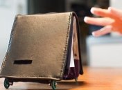 Студенты создали "умный" кошелек (Видео)