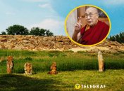 Каменная Могила, где побывал духовный лидер Тибета – Далай Лама