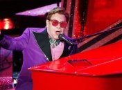 Мода на судебные иски? Элтон Джон тоже "приглашен" в суд