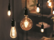 Укрпочта сокращает количество отделений, где можно обменять старые лампы