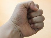 Виховувала кулаками: під Вінницею жінка вбила 5-річного сина