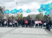 Противники карантина штурмовали горсовет в Николаеве (фото, видео)