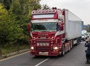 Грузовик с 39 трупами: среди жертв 10 подростков