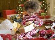 Три причины не дарить ребенку слишком много подарков