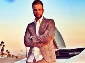 Обычный парень увел невесту из-под носа у Максима Чернявского