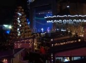 В Киеве на Софийской площади зажгли главную елку страны (Видео)