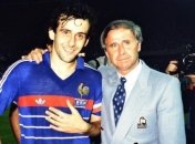 Умер легендарный тренер сборной Франции по футболу