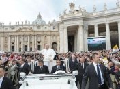 Папа Франциск оказался под пристальным вниманием мафии