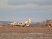 Впервые за 20 лет: авиация ВСУ испытывает подвесной агрегат заправки самолетов