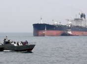 ВМС Британии и США будут обеспечивать безопасность судов в Ормузском проливе
