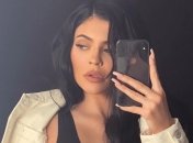 Кайли Дженнер намекнула на свою вторую беременность