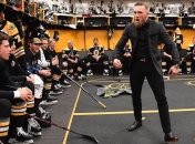 Макгрегор поддержал хоккеистов Бостона перед матчем НХЛ