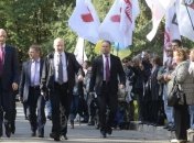 Яценюк и Турчинов выезжают на "проблемные округа"