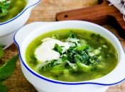 Рецепт дня: зеленый борщ со щавелем