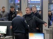 В аэропортах Москвы будут штрафовать за нарушение правил поведения