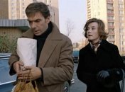 Сплатити їжу та комуналку жінки цілком можуть і самі