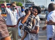 На заводе в Индии произошла утечка газа: десять человек погибли и тысячи пострадали