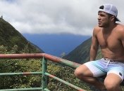 UFC 227. Сехудо победил Джонсона и завоевал титул чемпиона в наилегчайшем весе