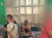 В Одессе задержали группу фальшивомонетчиков: видео спецоперации