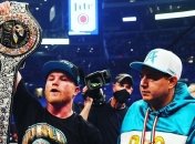 "Канело" досрочно остановил Билли Джо Сондерса (видео)