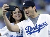 Эштона Катчера с Милой Кунис застукали на странном свидании 