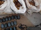 В Кривом Роге были найдены запасы оружия и боеприпасов